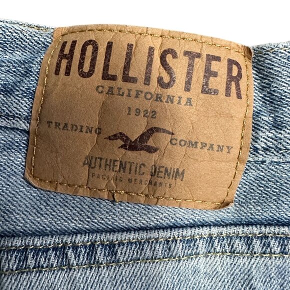Hollister Mens 34x32 Relaxed Straight Leg Jeans Light Wash Distressed Denim - Picture 9 of 16
